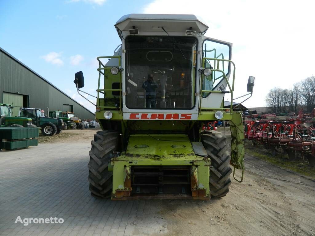 Claas Dominator 86 hububat hasat makinesi