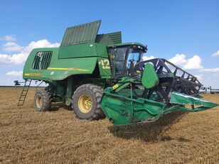 John Deere 9880 STS hububat hasat makinesi