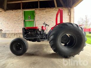 Massey Ferguson 35 tekerlekli traktör