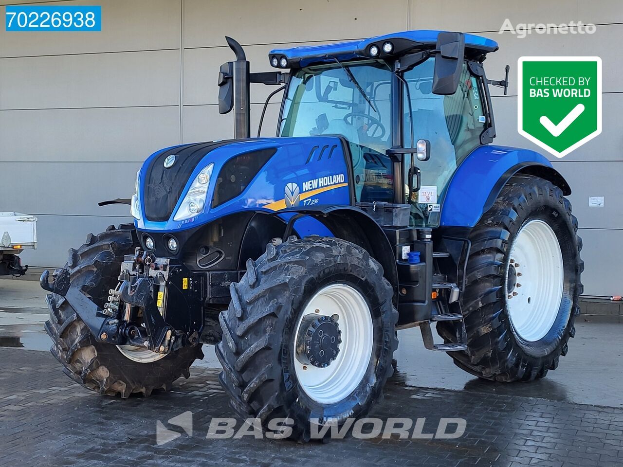 New Holland T7.230 PC 4X4 SIDEWINDER tekerlekli traktör