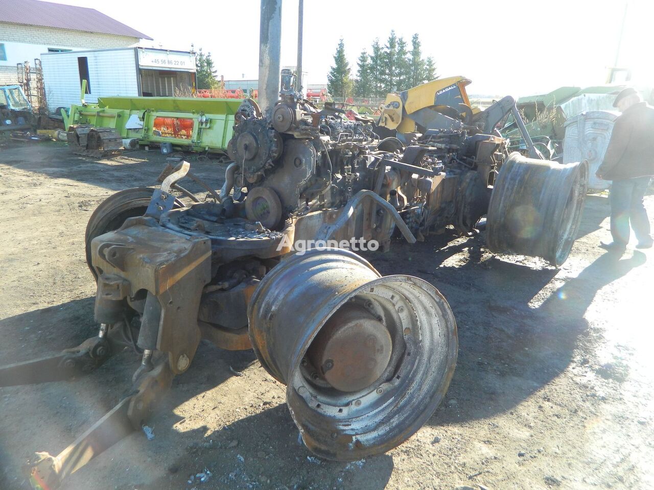 kaza sonrası New Holland T8050 tekerlekli traktör için tamir kiti